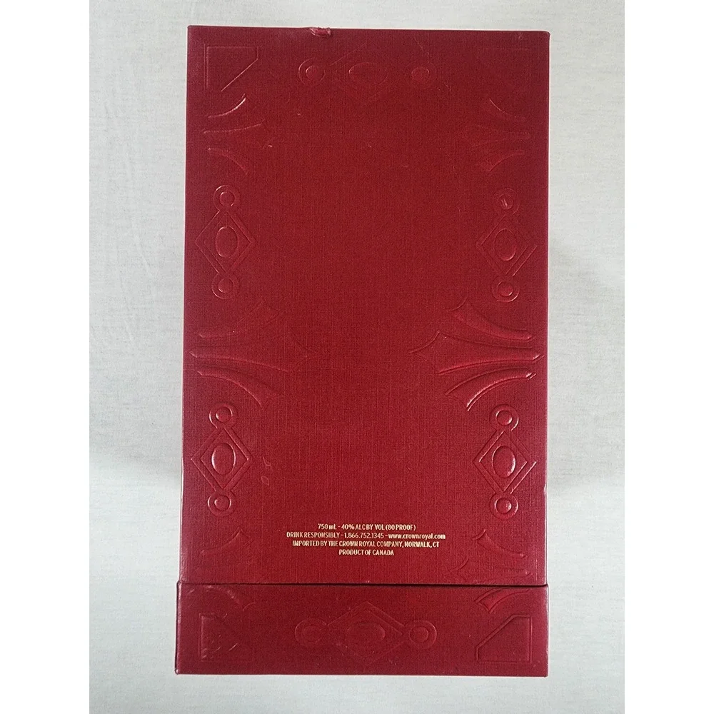 Crown Royal XR Extra Rare EMPTY Bottle 750ml Waterloo Red Box Bag Glass Decanter